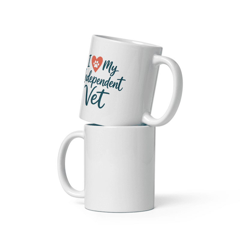 I ♥ My Independent Vet — Mug